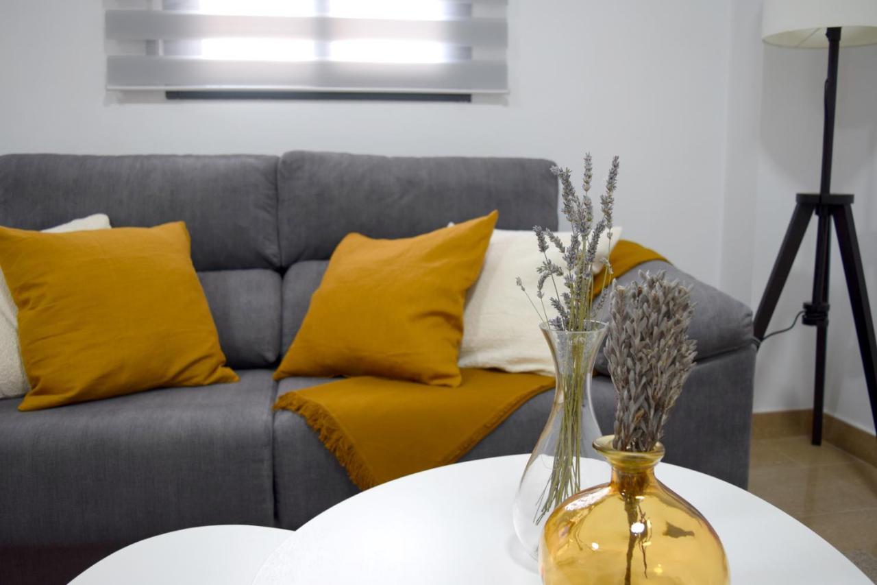 Natura Apartments Chelva Bagian luar foto